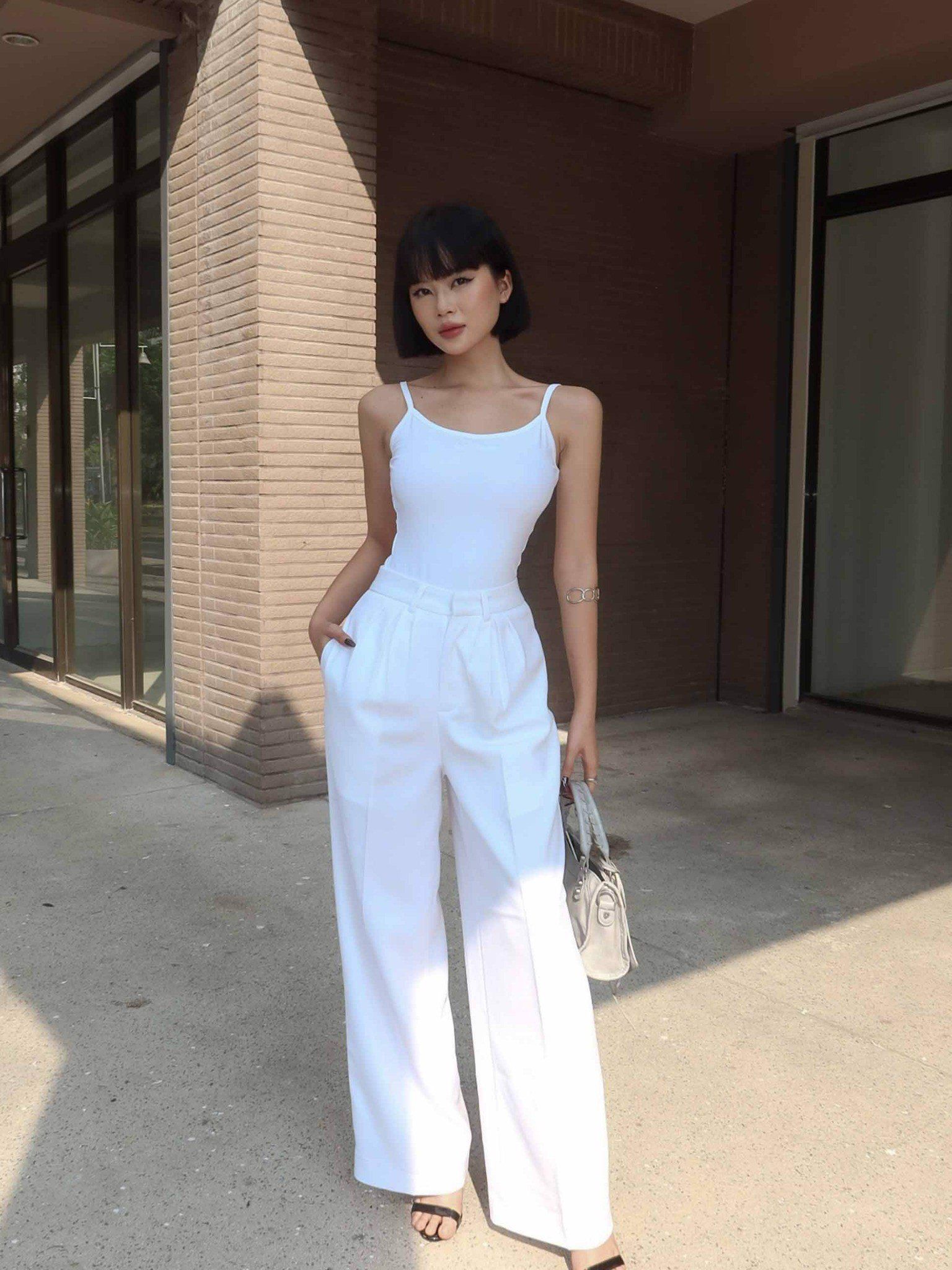 Set Quần Ống Rộng + Áo Bodysuit