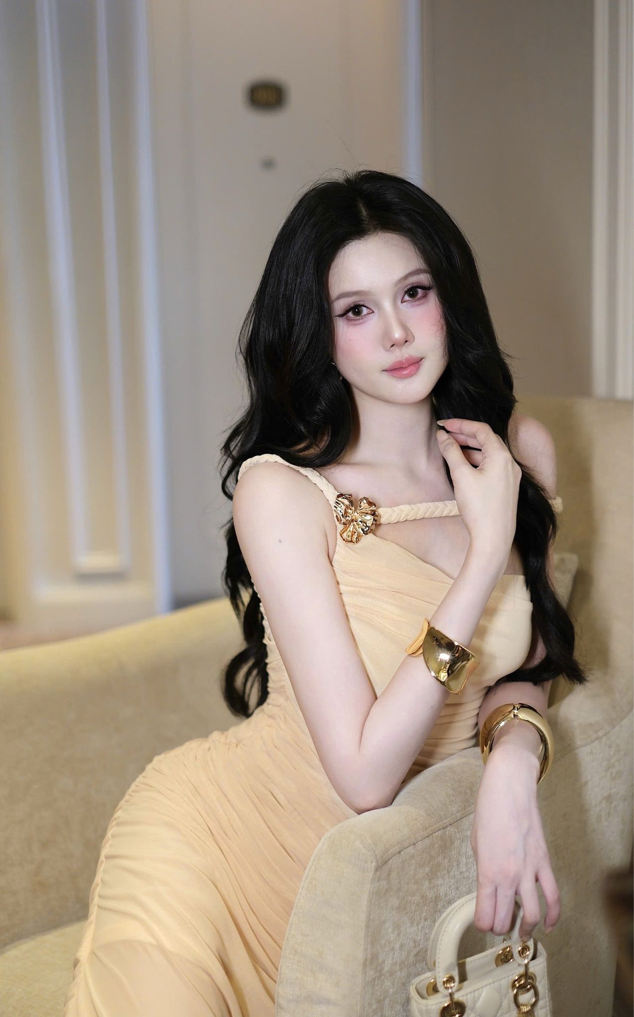 Đầm Thun Lưới Bính Chéo Vai