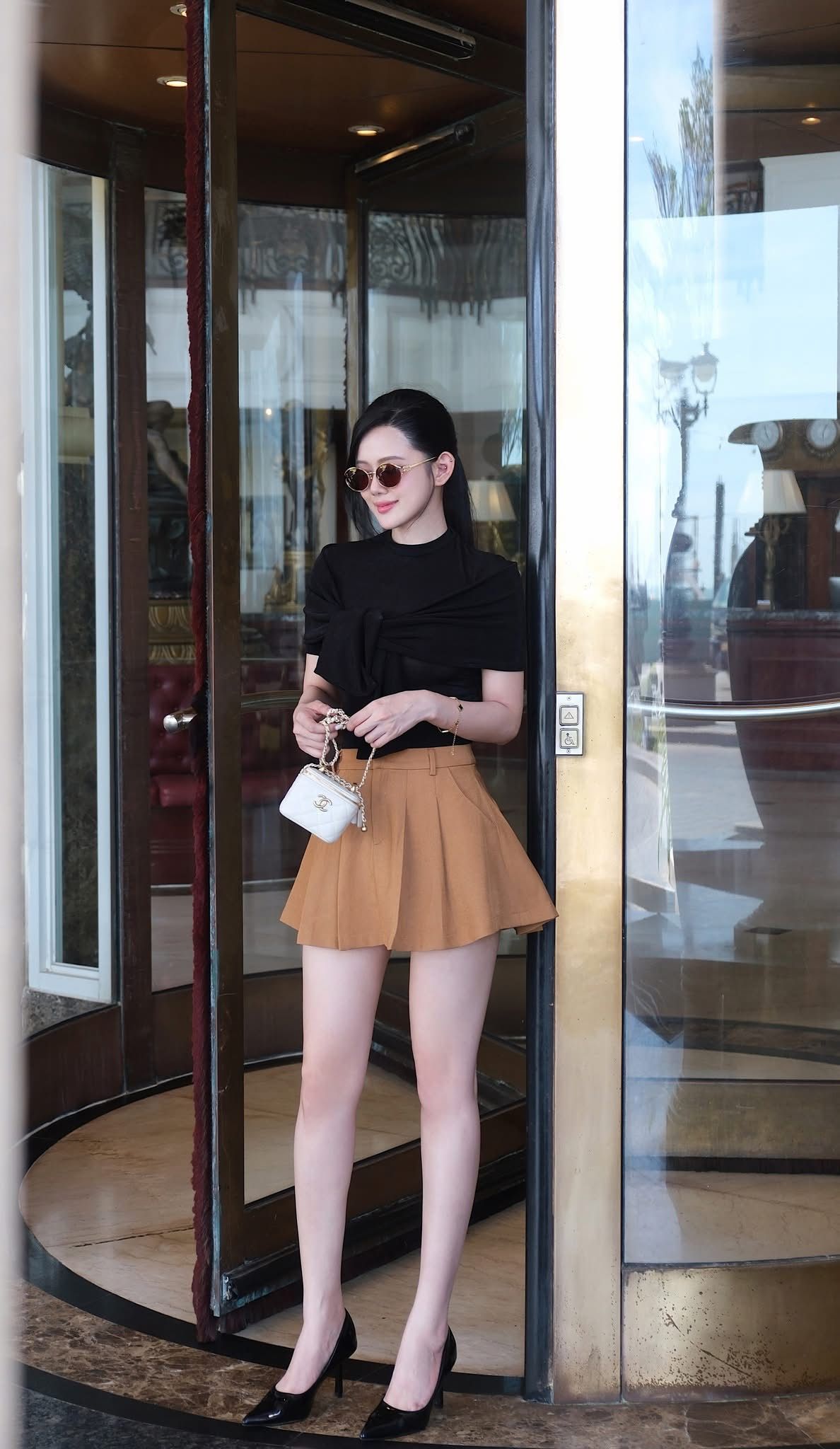 Áo Cổ Lọ Dây Choàng Vai