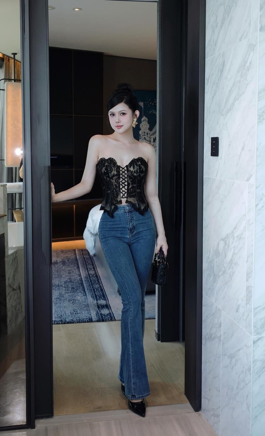 Quần jean Ống Bass Túi Sau