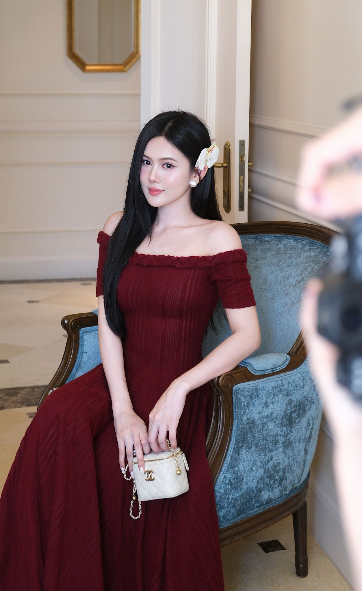 Đầm Len Xoắn Bẹt Vai
