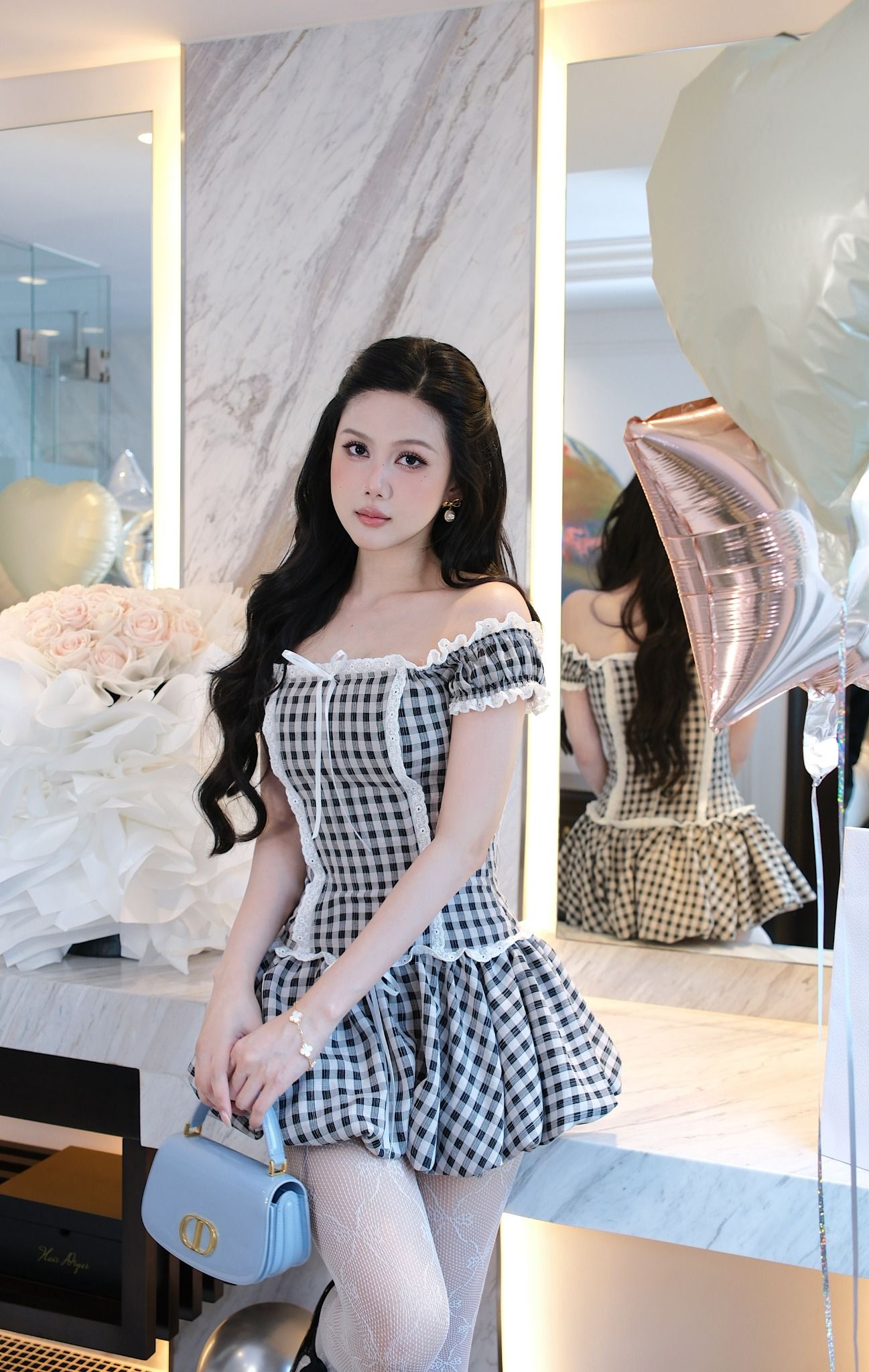Đầm Caro Bẹt Vai Viền Xô