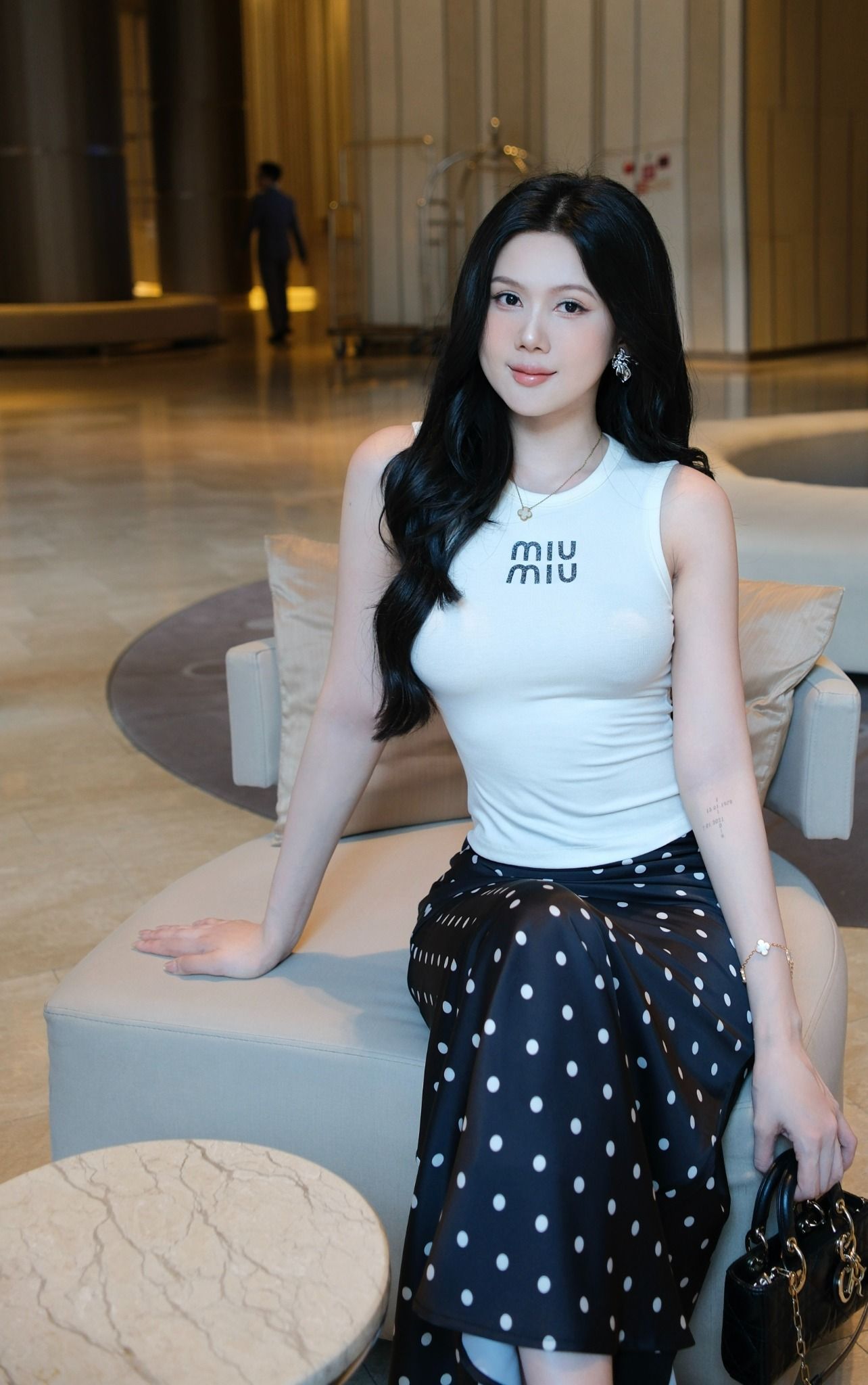 Áo Thun Balo Miumiu