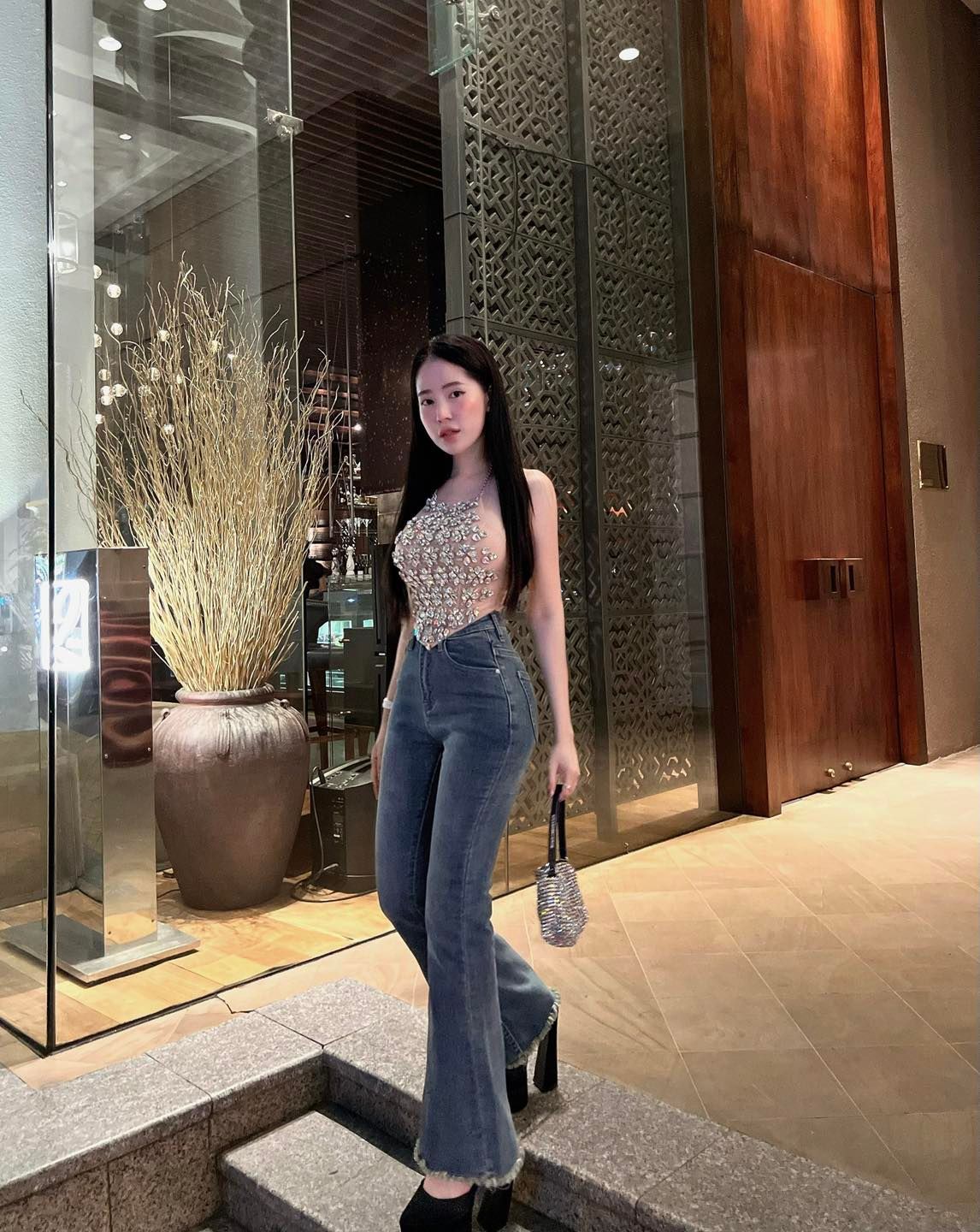 Áo Yếm Lưới Đính Đá