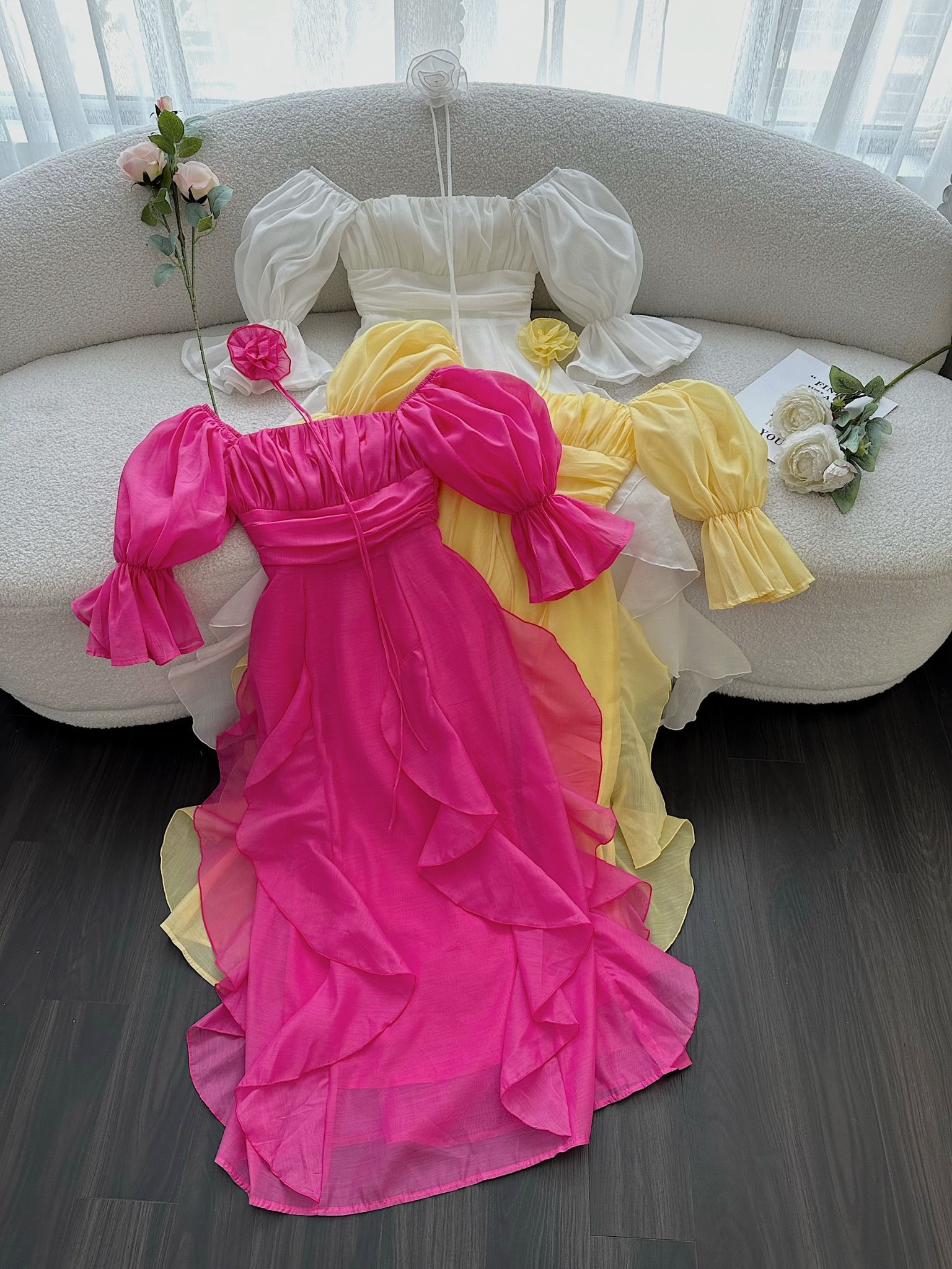 Maxi Tay Phồng Trễ Vai