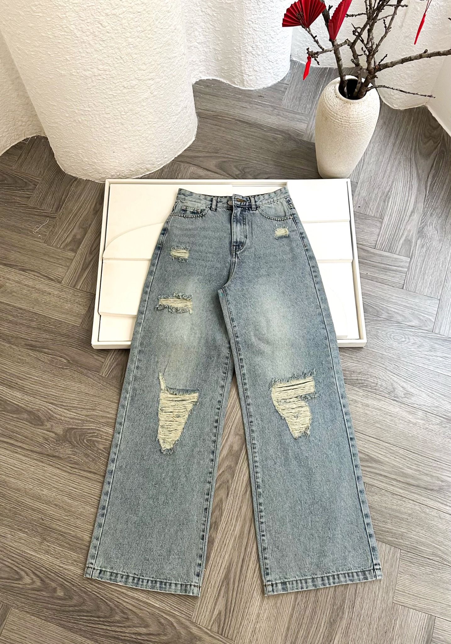 Quần Jean Straight Cood Distressed