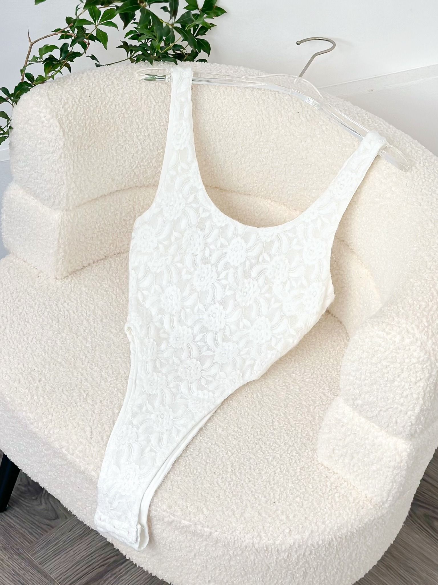 Áo Bodysuit Ren Thêu Hoa