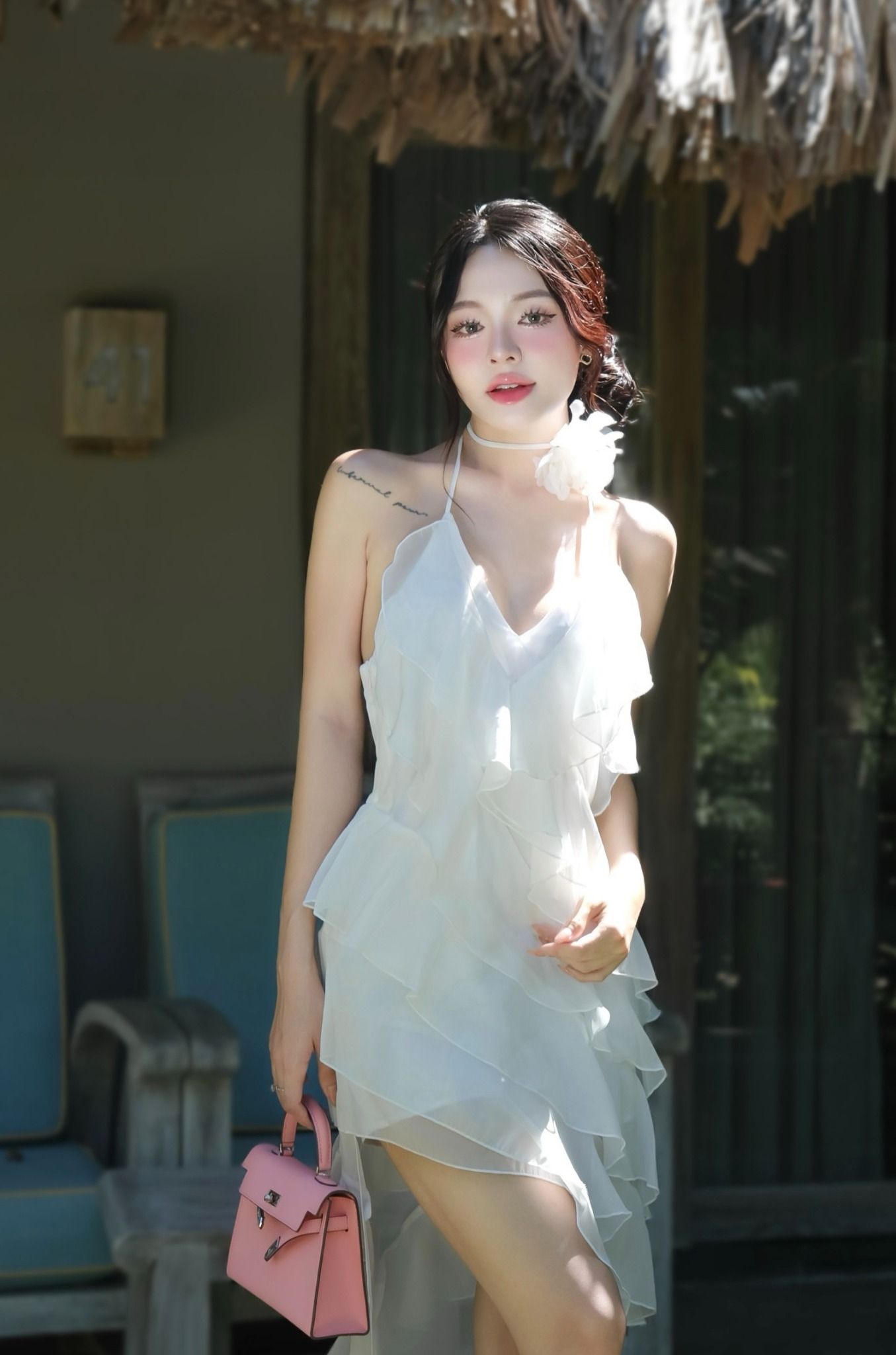 Đầm Voan Yếm Tầng Xéo Kèm Hoa