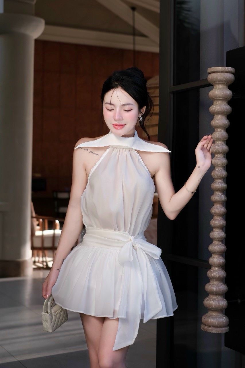 Đầm Yếm Cột Nơ Eo