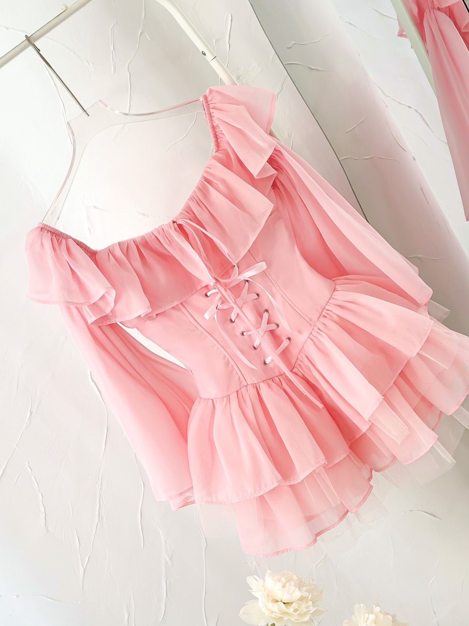Đầm Xòe Bèo Bẹt Vai Đan Dây