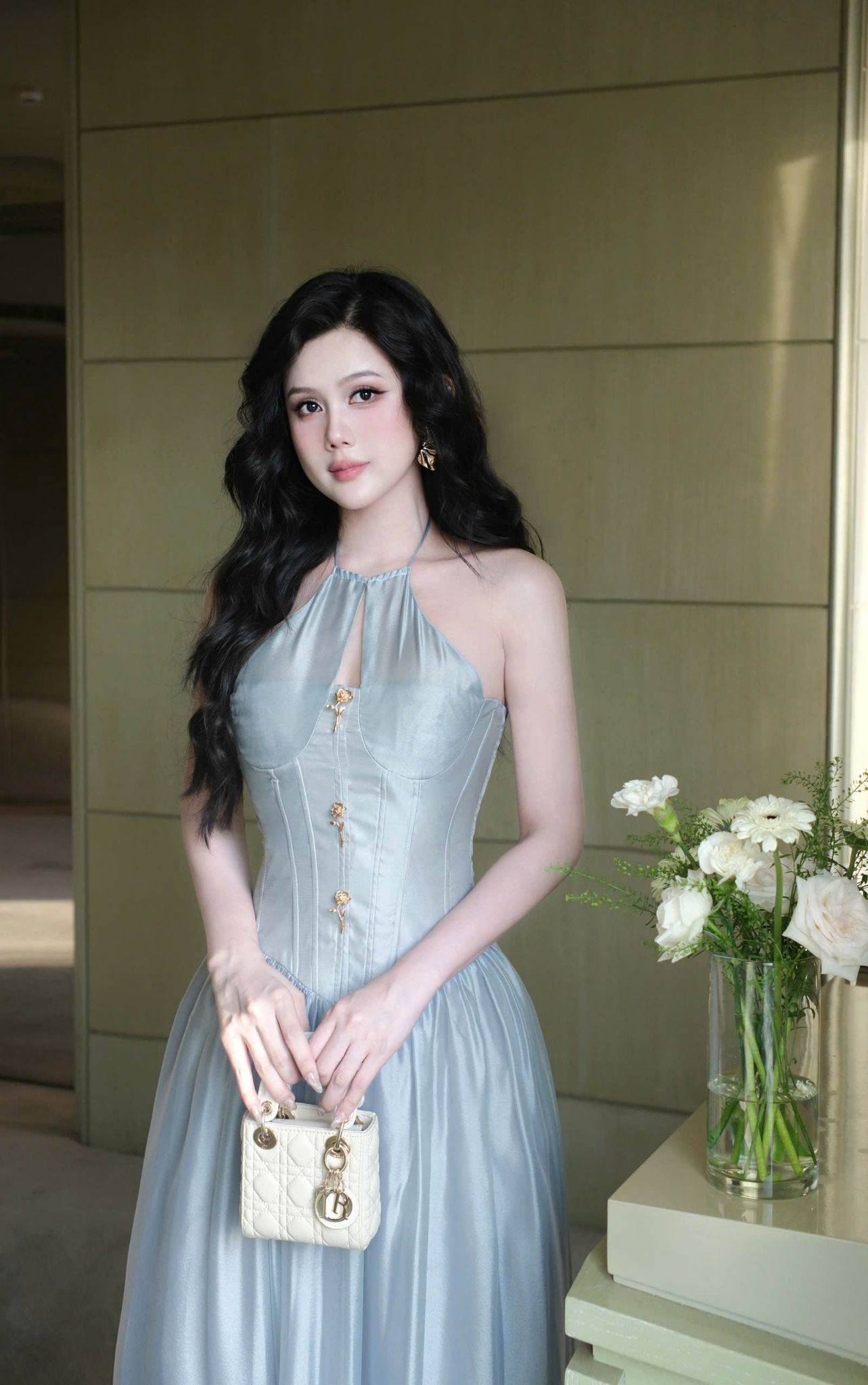 Maxi Voan Yếm Kèm Charm