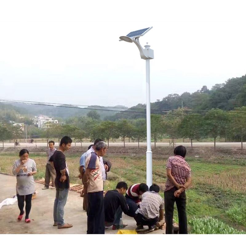 Đèn Đường Năng Lượng Mặt Trời 40W 50LED Vỏ Nhôm Siêu Bền