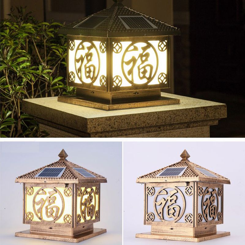 Đèn Năng Lượng Mặt Trời Trụ Cổng Sang Trọng