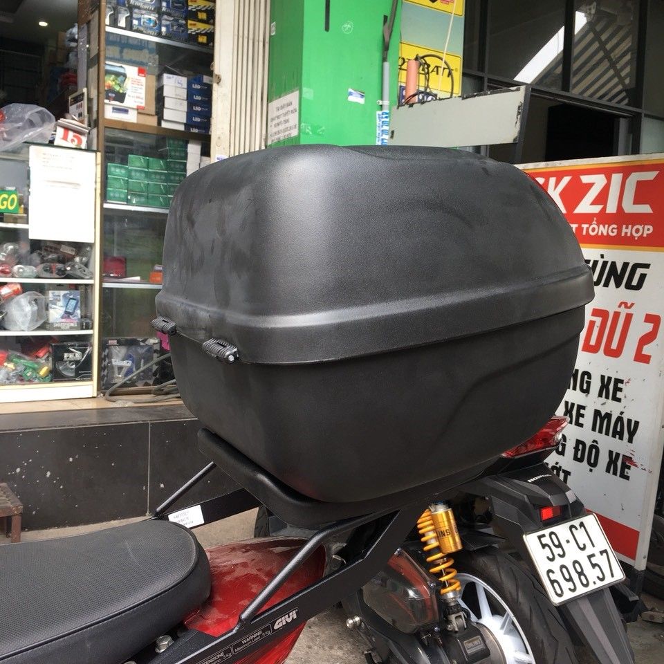  Honda Future 125FI gắn thùng GIVI E26NX 