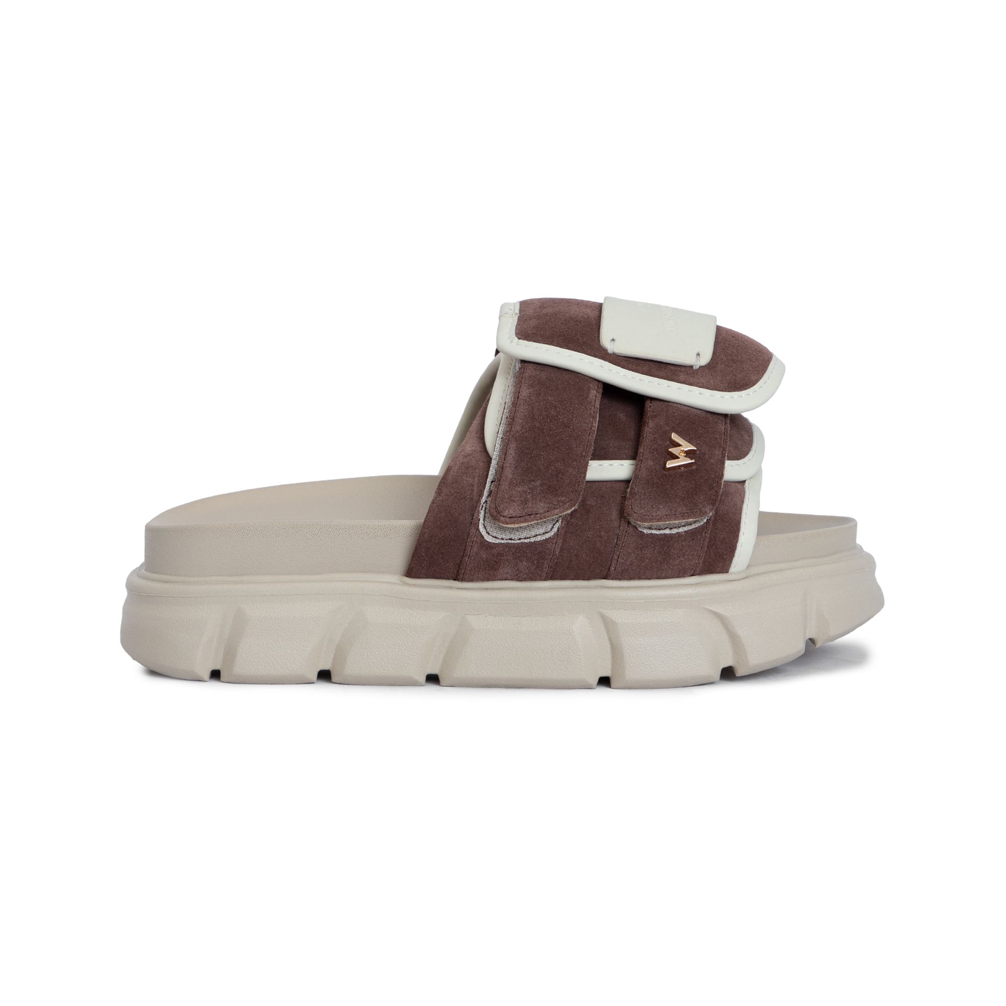 THE STRAP WOLF SLIDE SANDAL