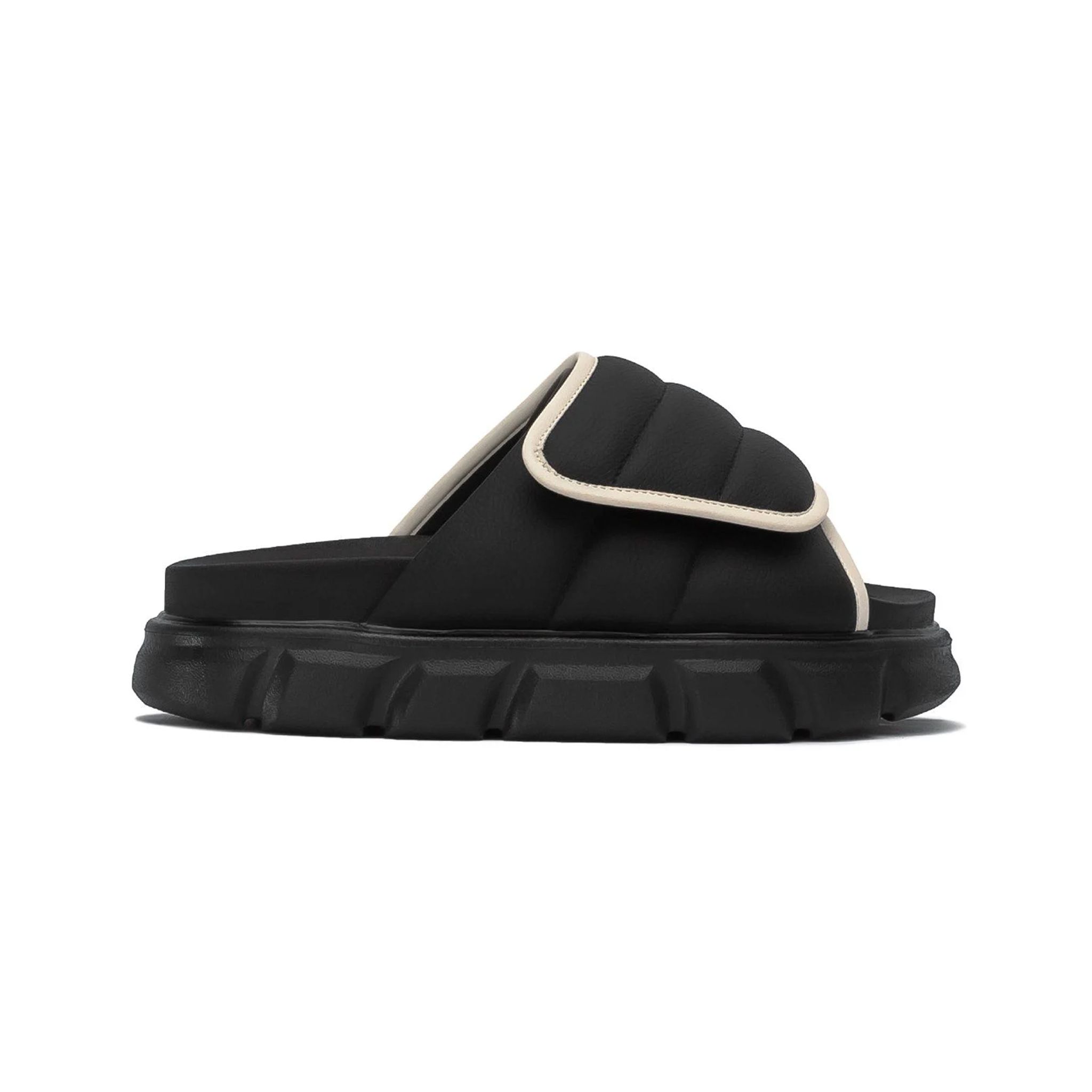 THE LARVA WOLF SLIDE SANDAL - BLACK WHITE