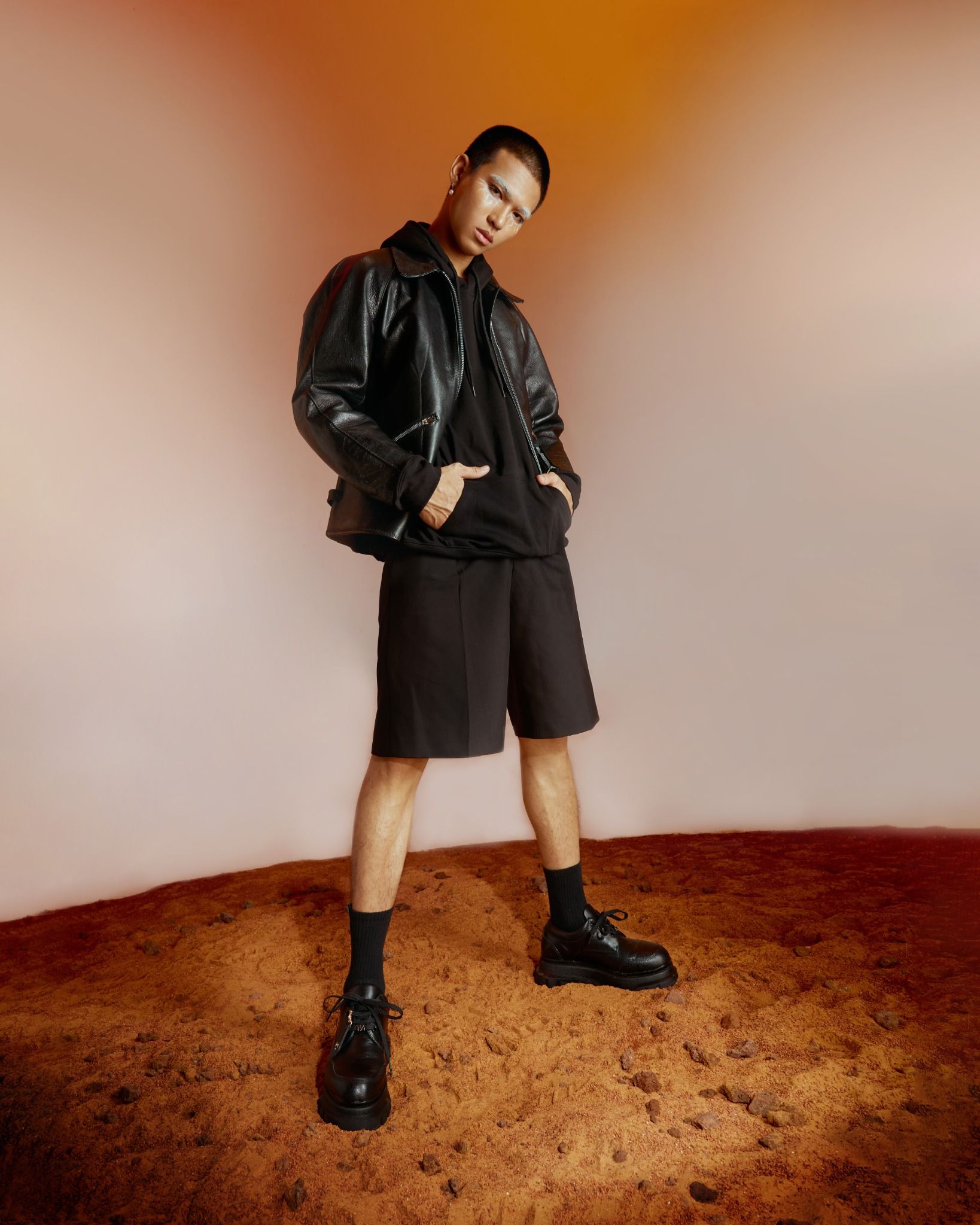 THE MARS WOLF DERBY - BLACK