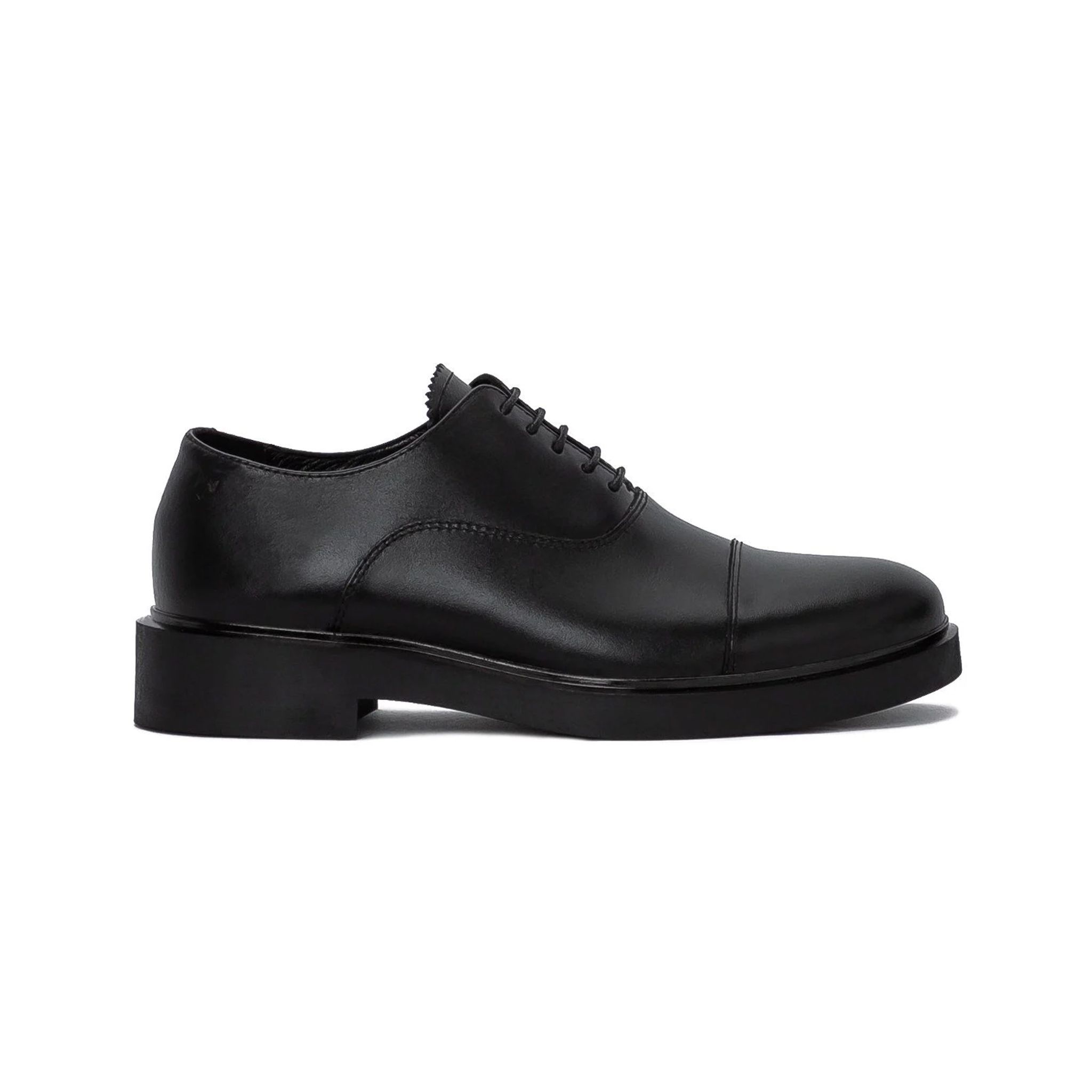 THE BASIC WOLF OXFORD - BLACK