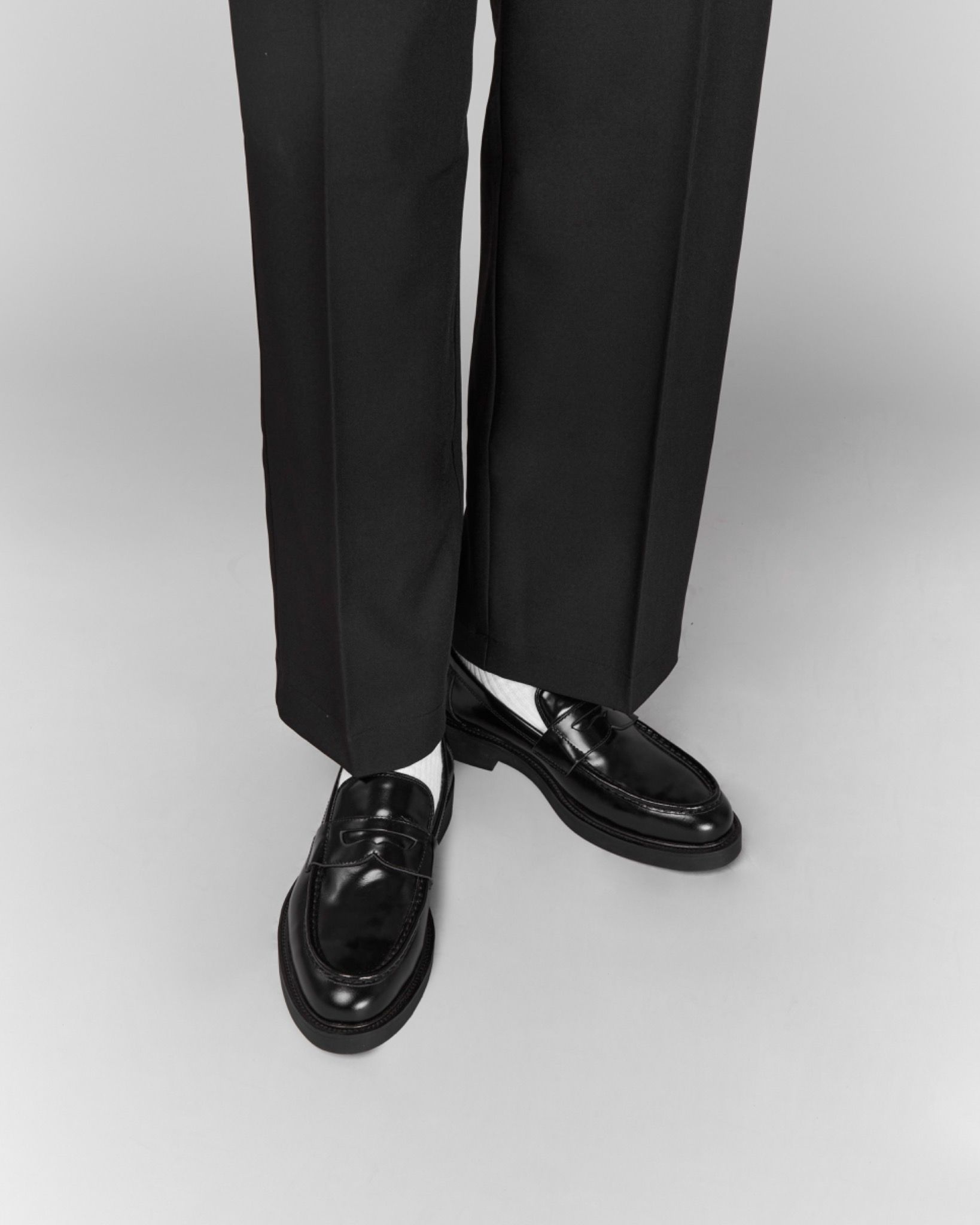 THE SEAN WOLF PENNY LOAFER - SHINY BLACK