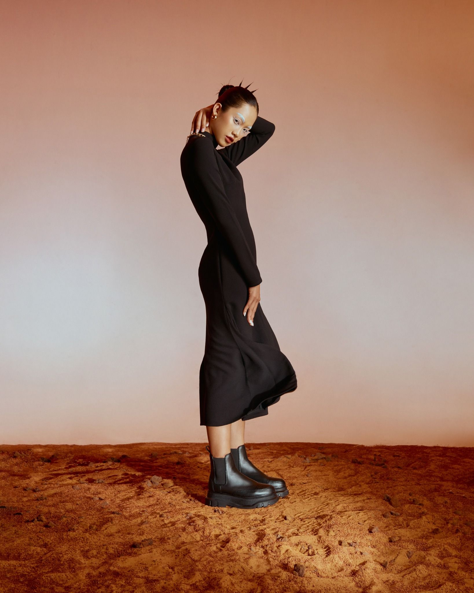THE MARS LADY WOLF CHELSEA BOOT SPECIAL EDITION - BLACK