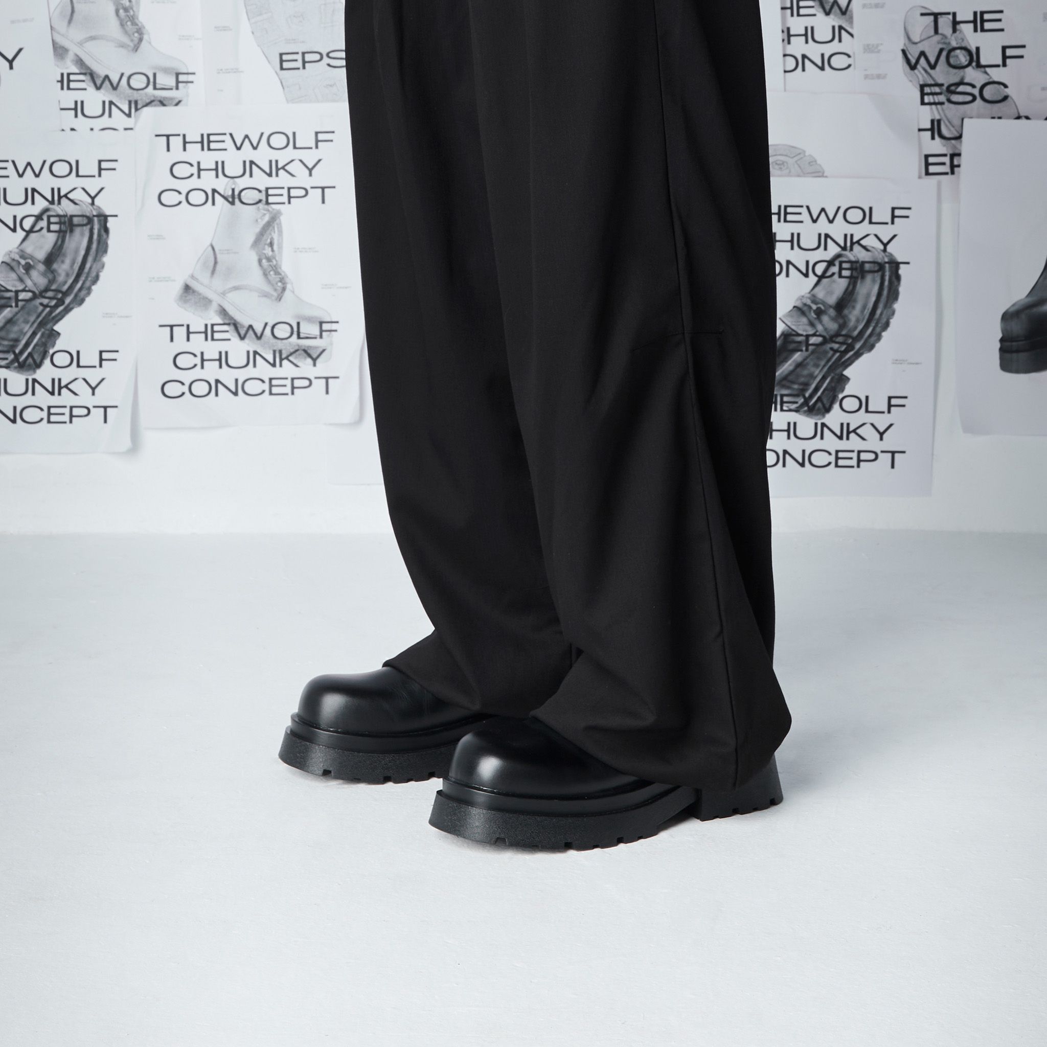 THE CHUNKY WOLF CHELSEA BOOT SS24 - BLACK