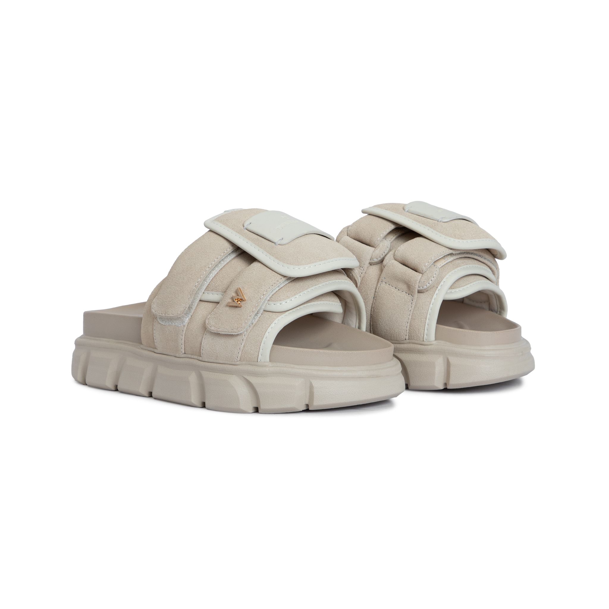 THE STRAP WOLF SLIDE SANDAL