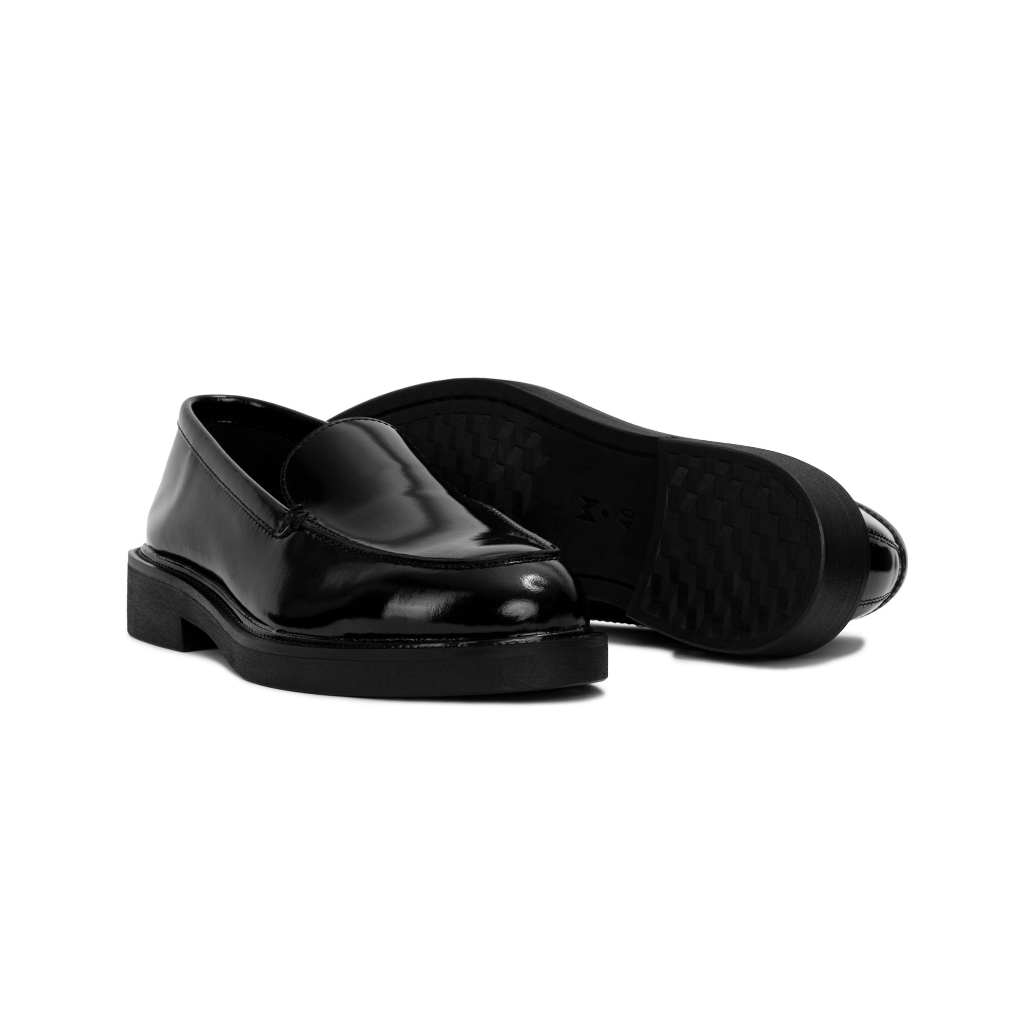 THE ELEGANT WOLF LOAFER - SHINY BLACK