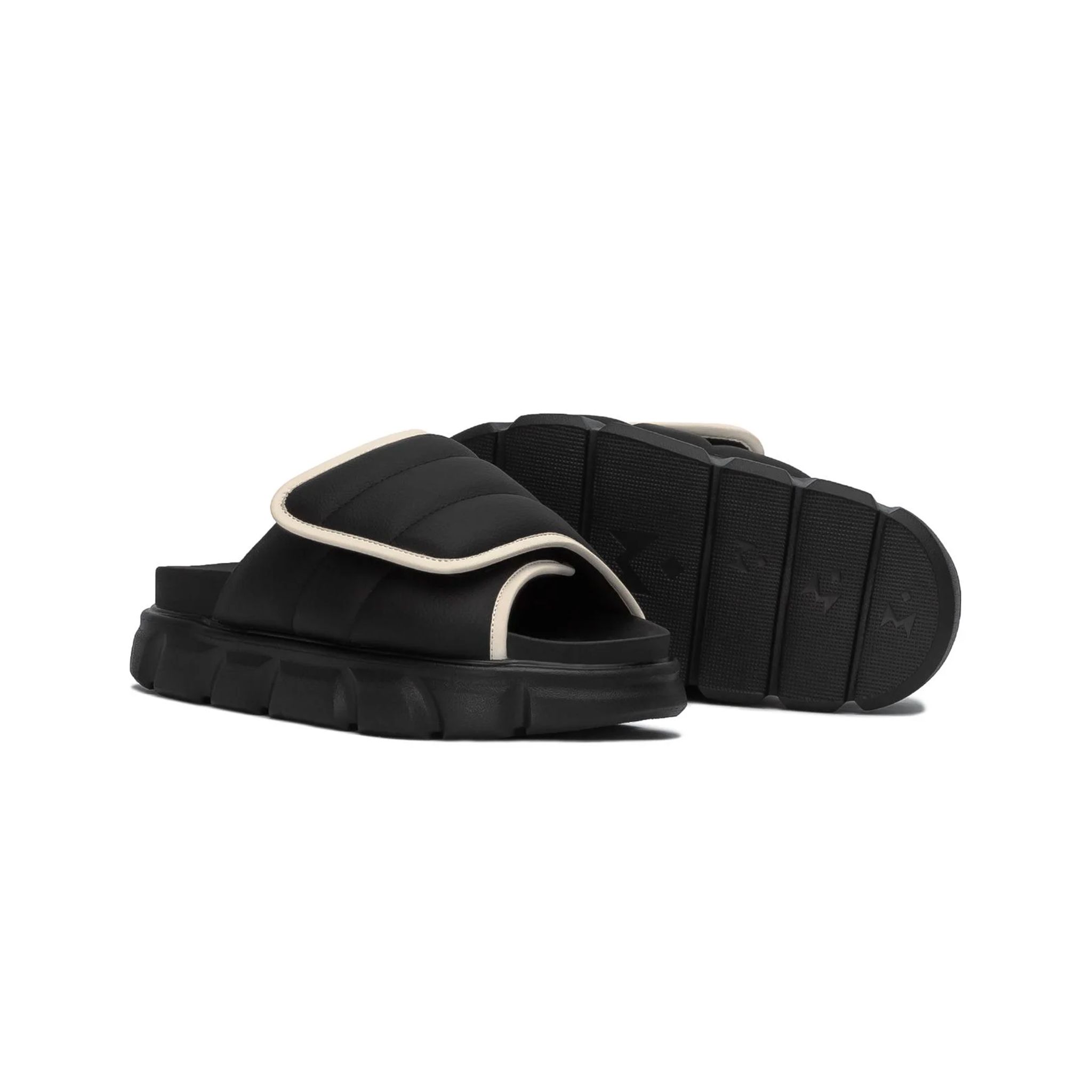 THE LARVA WOLF SLIDE SANDAL - BLACK WHITE