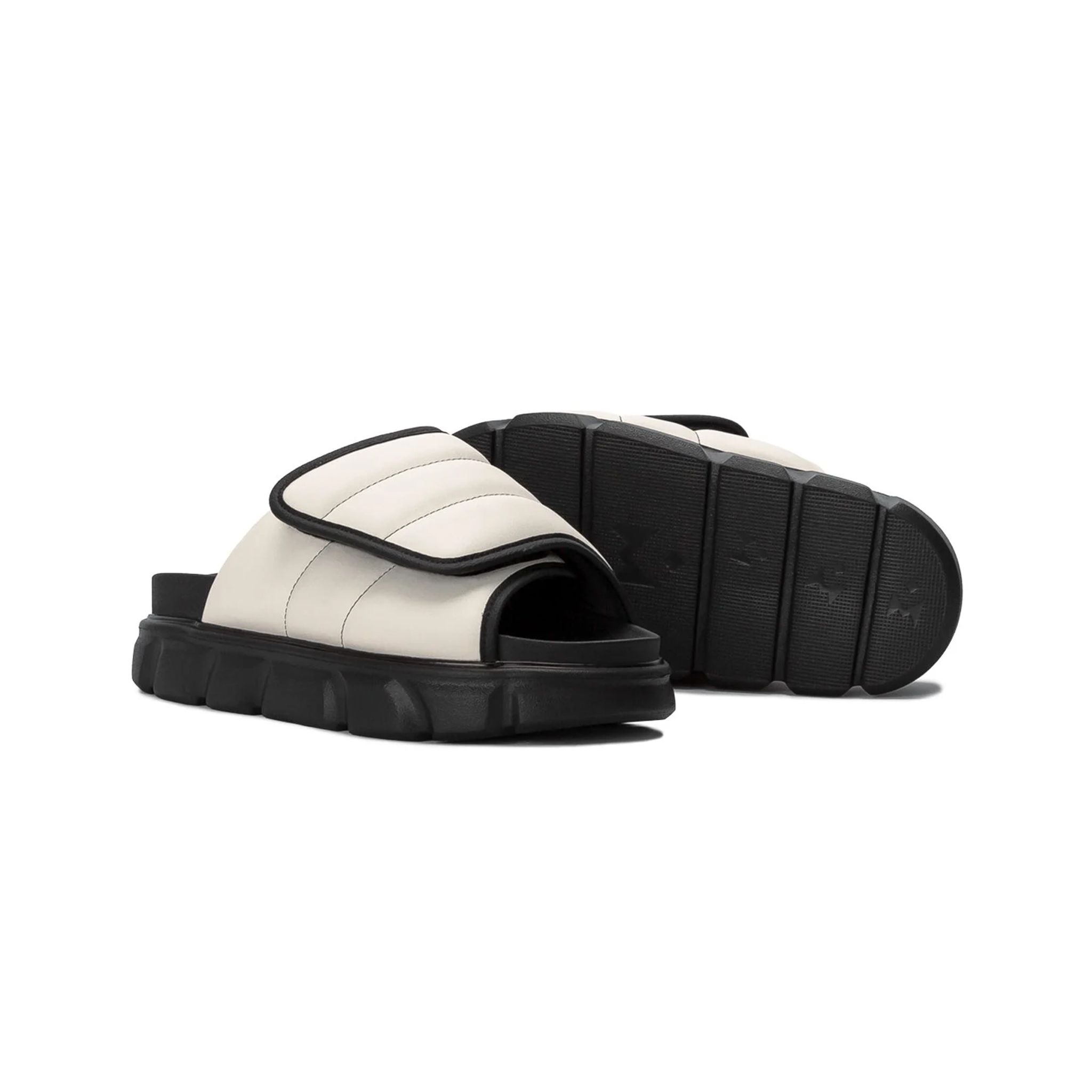 THE LARVA LADY WOLF SLIDE SANDAL - CREAM WHITE