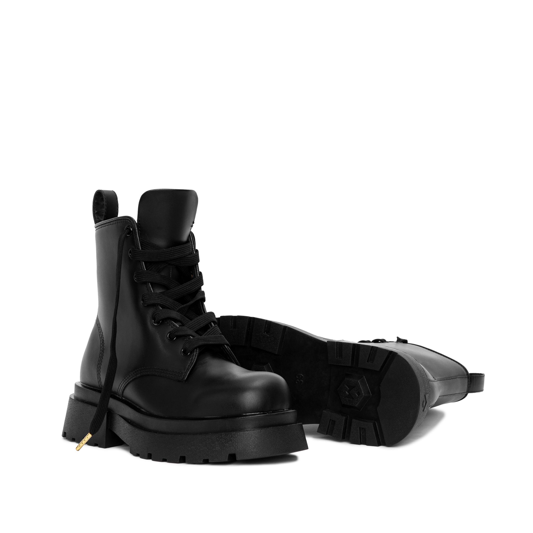 THE CHUNKY WOLF COMBAT BOOT SS24 - BLACK