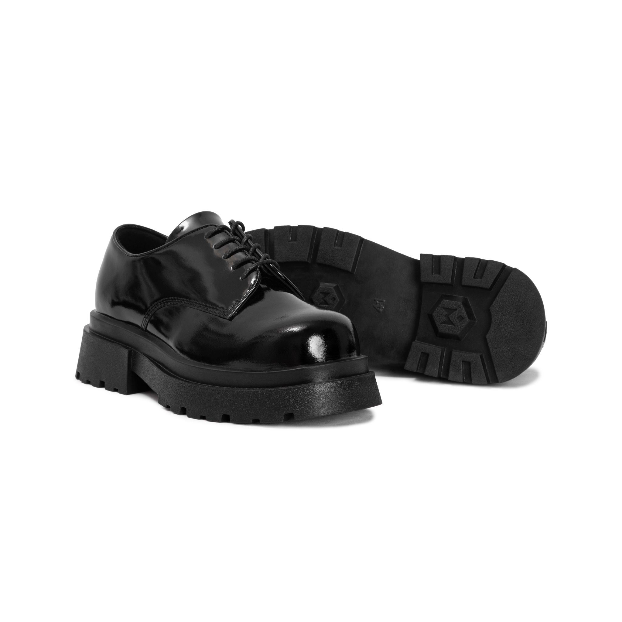 THE CHUNKY WOLF DERBY SS24