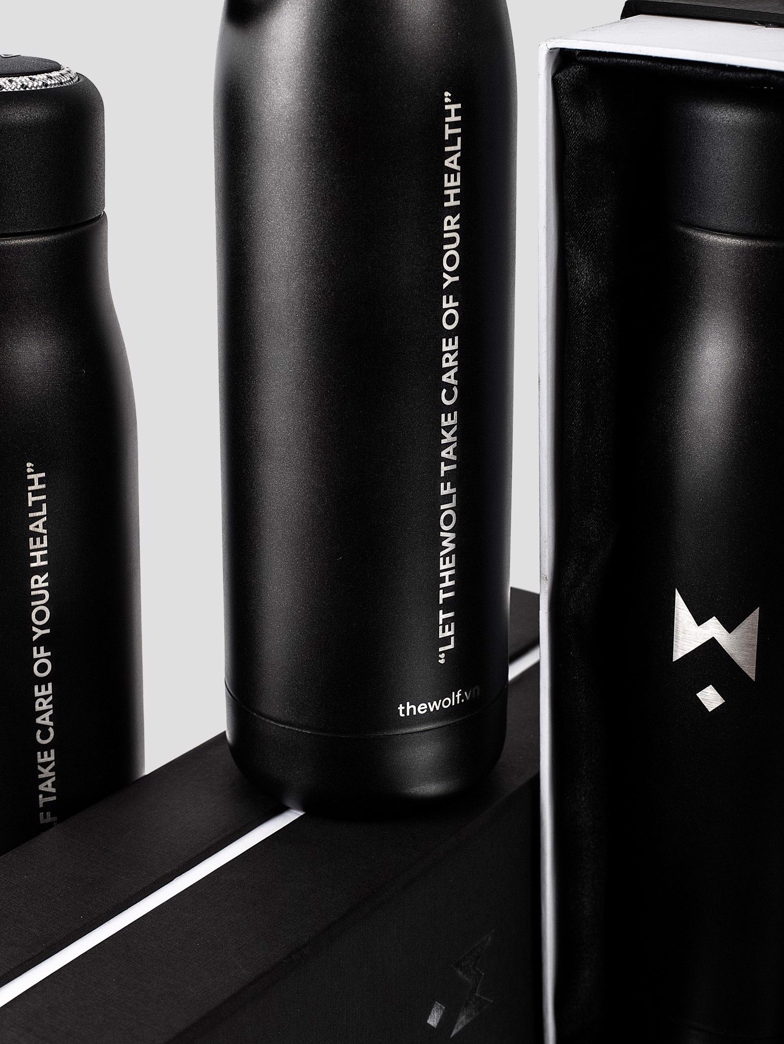 THE WOLF TUMBLER