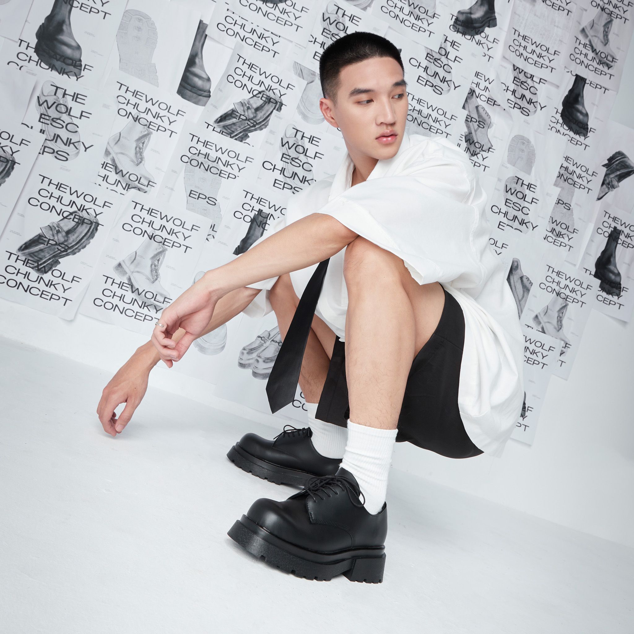 THE CHUNKY WOLF DERBY SS24 - BLACK