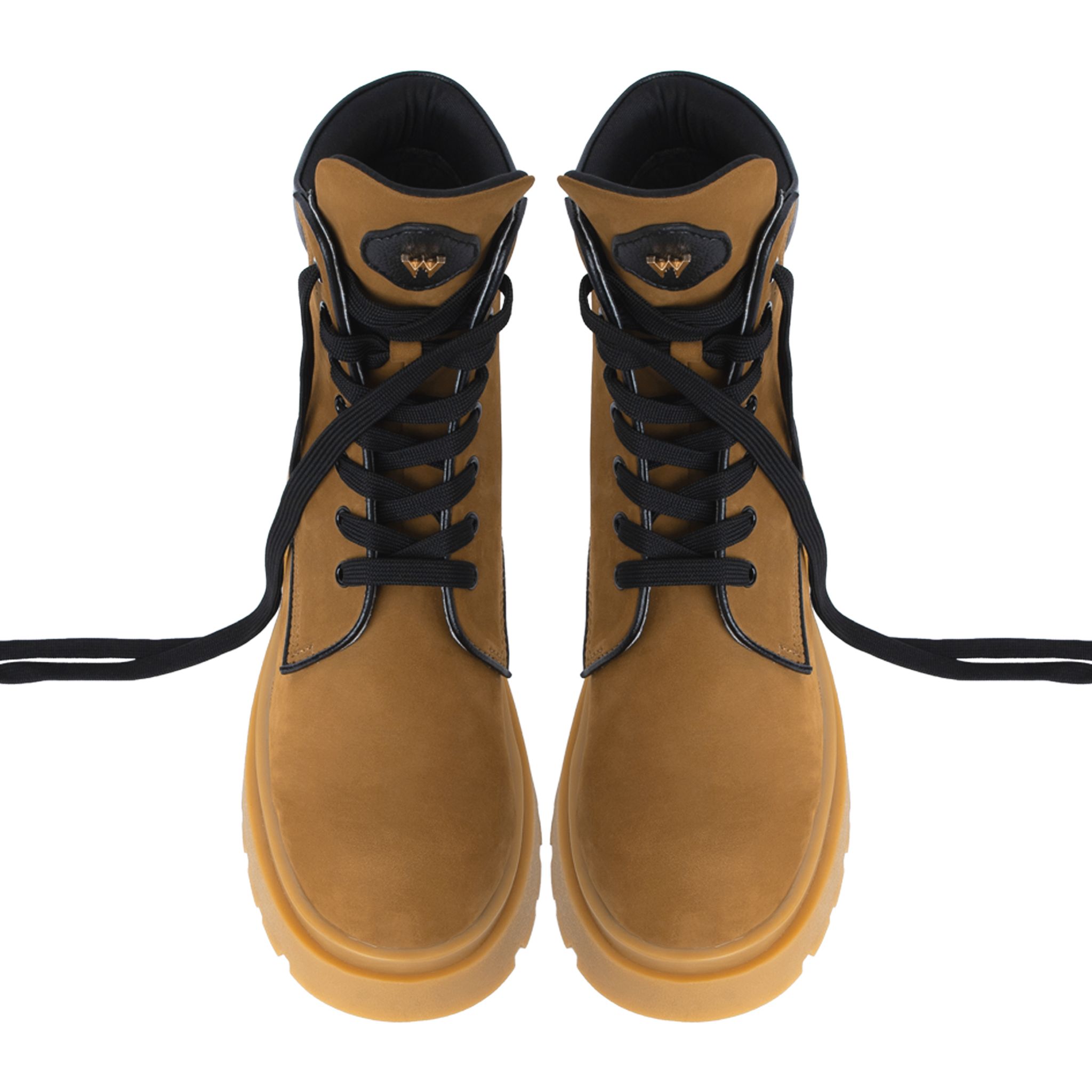 THE GIGANTIC WOLF COMBAT BOOT
