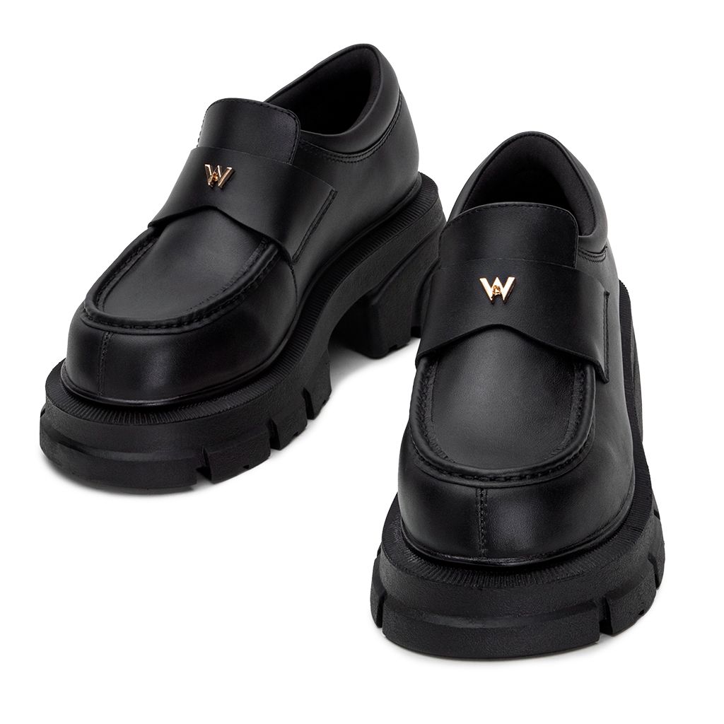 THE SLAY-DY WOLF LOAFER - BLACK