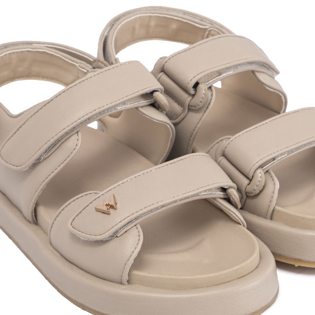 THEWOLF ESSENTIAL LOW SANDAL - CREAM