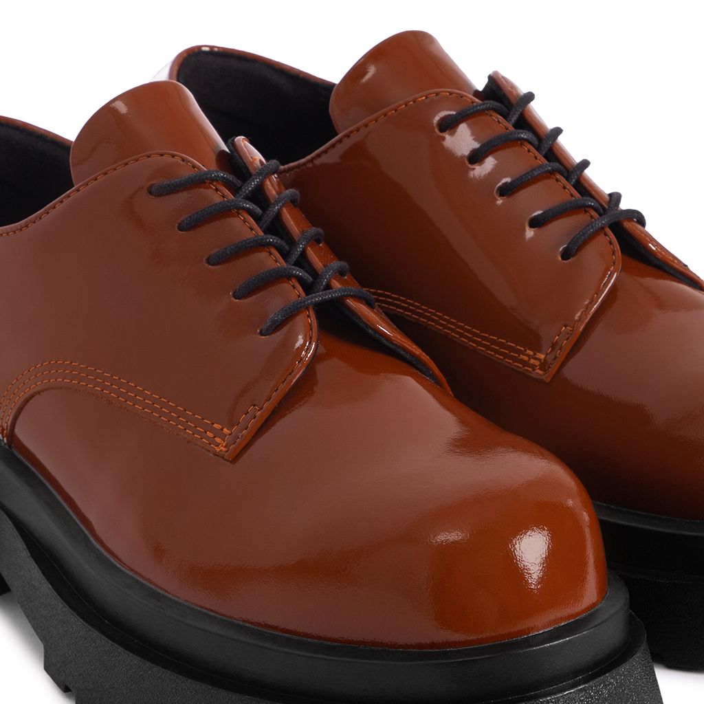 THE CHUNKY WOLF DERBY SS24
