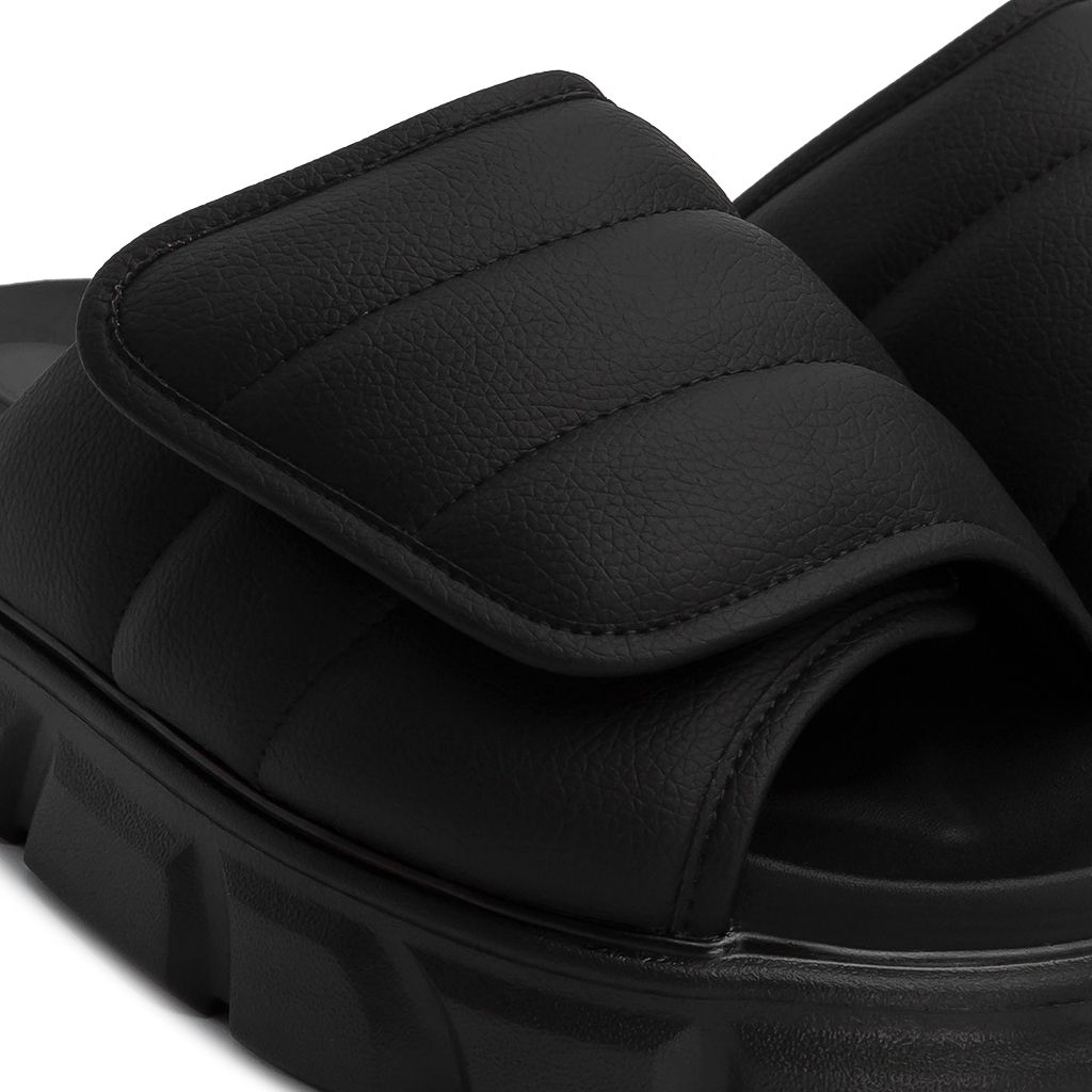 THE LARVA LADY WOLF SLIDE SANDAL - FULL BLACK