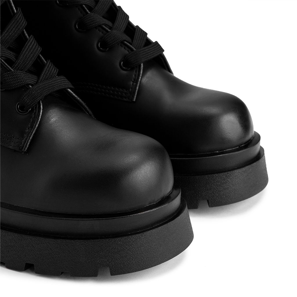 THE CHUNKY WOLF COMBAT BOOT SS24 - BLACK