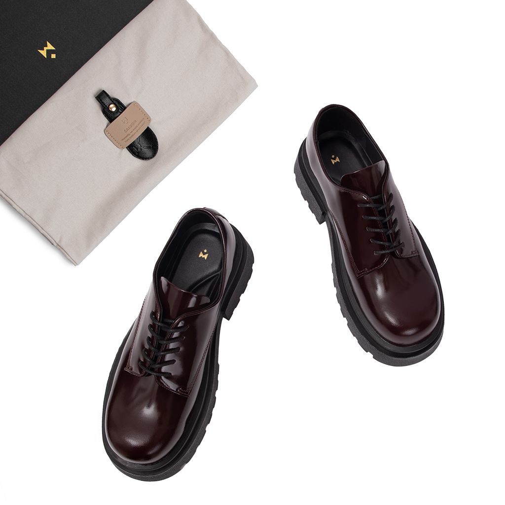 THE CHUNKY WOLF DERBY SS24