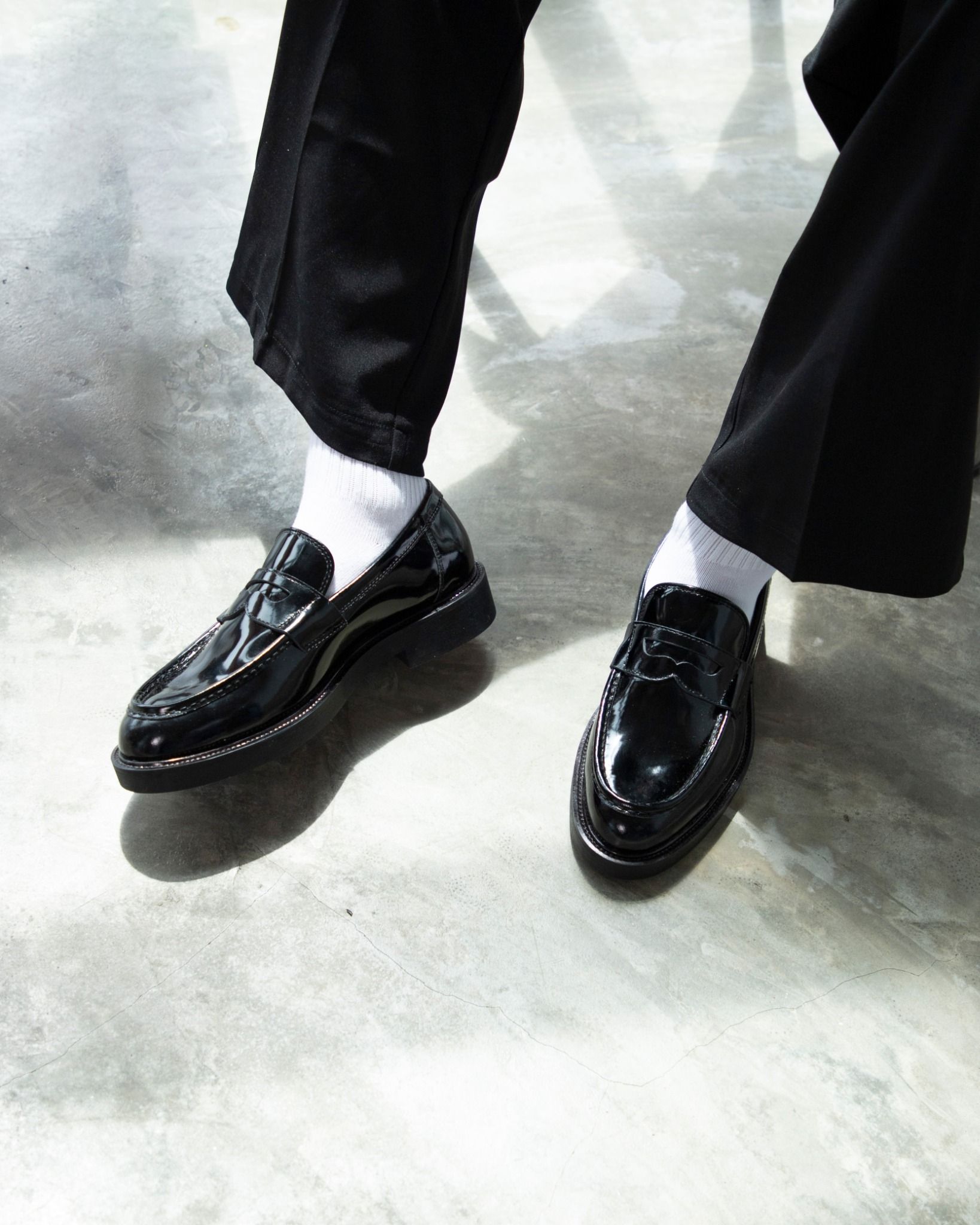 THE SEAN WOLF PENNY LOAFER - SHINY BLACK