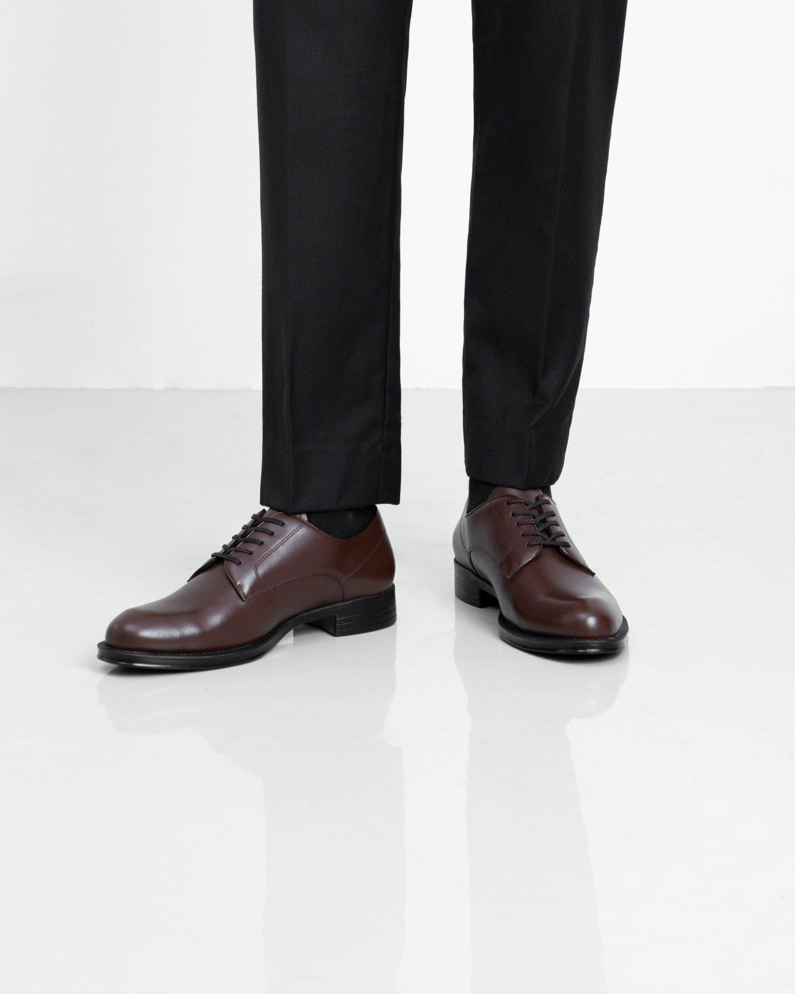 THE GENT WOLF DERBY - BROWN