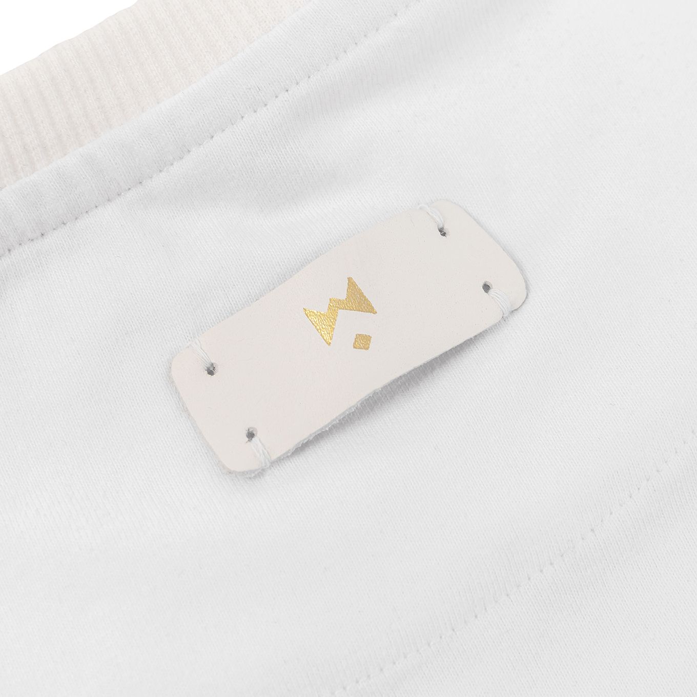 THEWOLF LOGO LEATHER TEE - WHITE