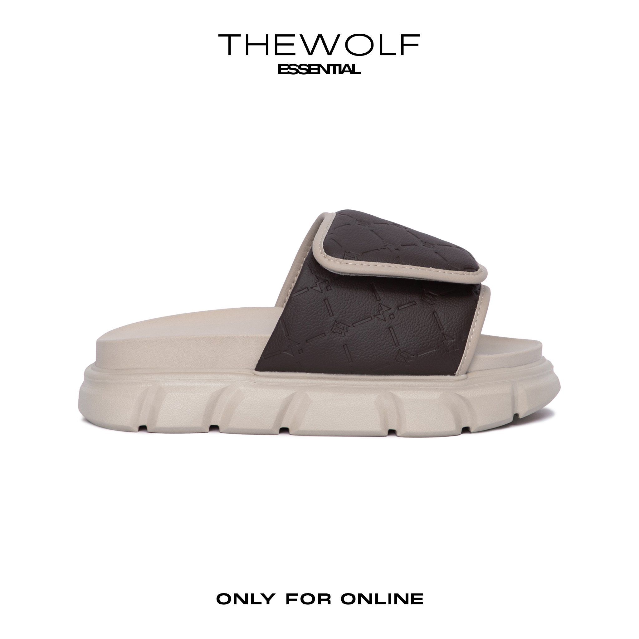 THEWOLF ESSENTIAL MONOGRAM SLIDE SANDAL - BROWN BEIGE