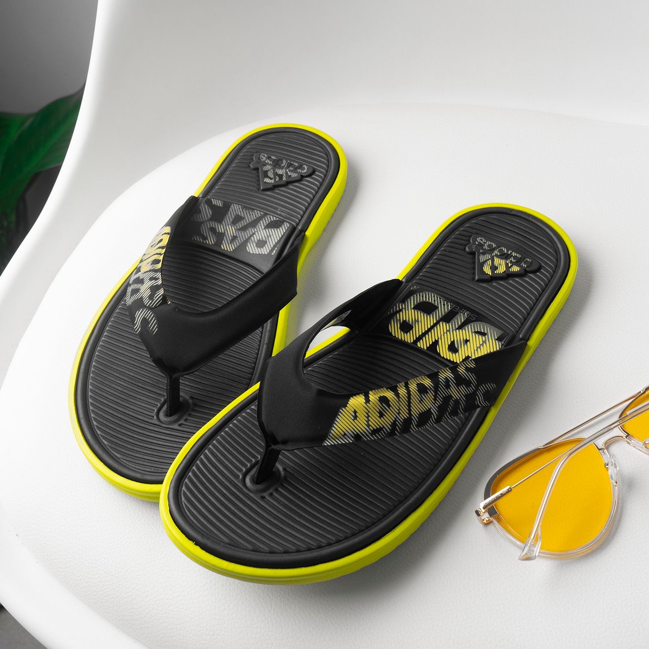  Dép kẹp Adidas Chính Hãng 