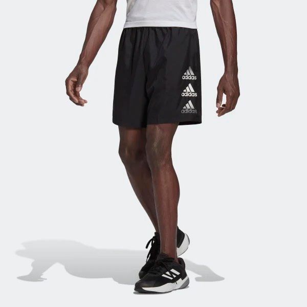  Short Adidas DESIGNED TO MOVE LOGO 