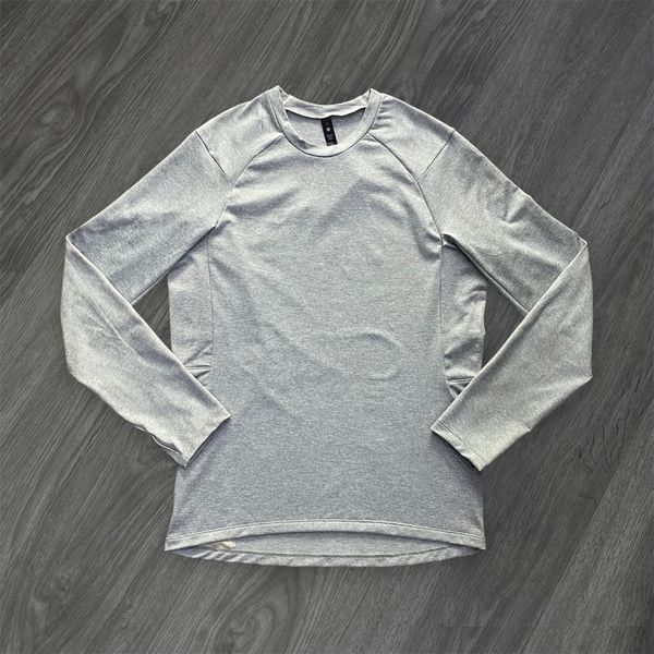  Áo Lululemon Surge Warm Long-Sleeve Crew 