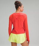  Áo Lululemon UV Protection Fold-Over cam 