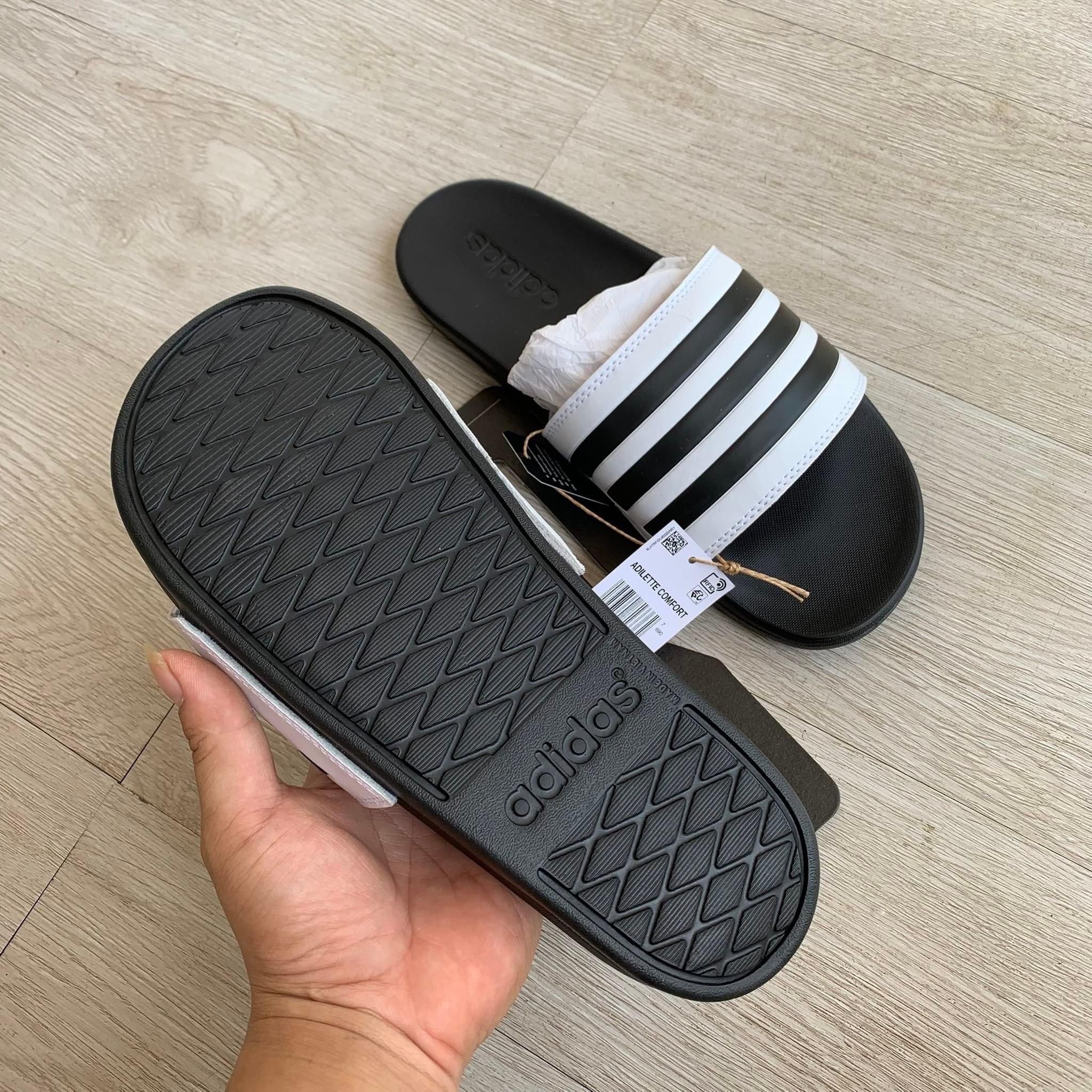  Dép Adidas Adilette Comfort Slides - GZ5893 