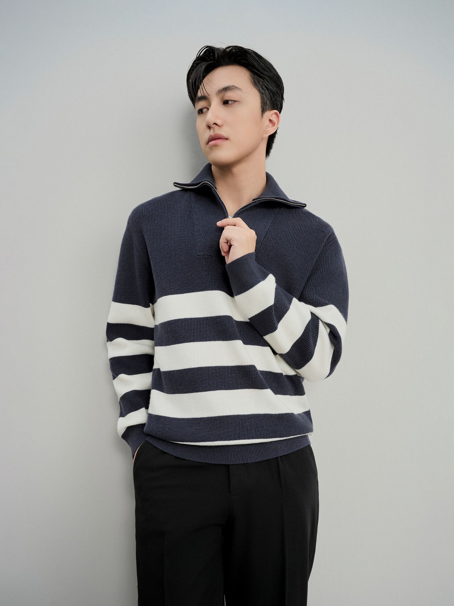 Elio Zipup Collar Knit